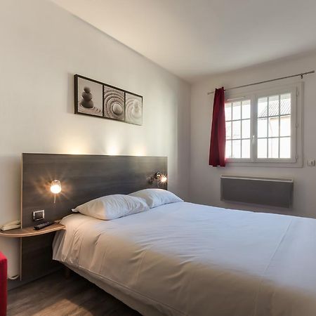 Hotel-Restaurant "La Gremelle" Ladoix-Serrigny Екстериор снимка