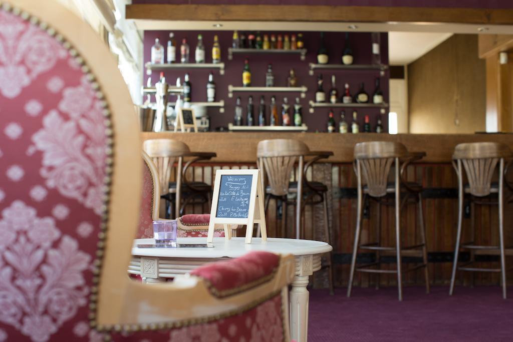 Hotel-Restaurant "La Gremelle" Ladoix-Serrigny Екстериор снимка