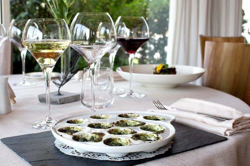 Hotel-Restaurant "La Gremelle" Ladoix-Serrigny Екстериор снимка