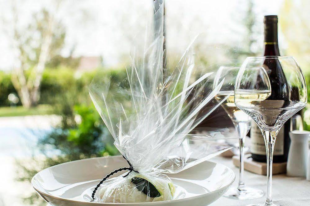Hotel-Restaurant "La Gremelle" Ladoix-Serrigny Екстериор снимка